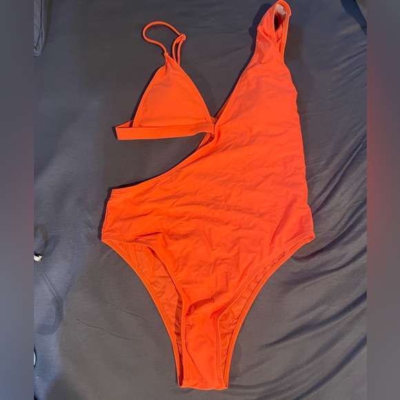 Neon orange one-piece bathing suit - Picture 1 of 1